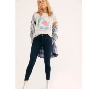 Free People Ivy Jeans Skinny Released Hem 9” Rise Navy 26